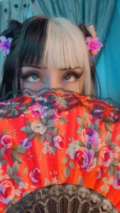 cristaal_moon_😶‍🌫️❤️‍🔥 Bild 2