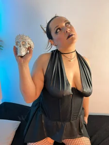 Biiancacox Your goth culona Pic 6