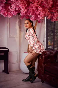 coraline_vera Public Foto 4