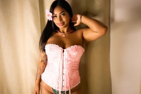 Miss_Abigail_ pretty red lingerie 😈 Immagine 