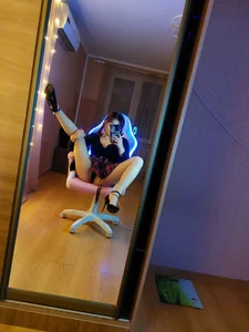 AsianSuka Public Foto