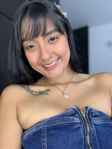 charlottekiss99 🌸Your sweet and naughty girl, pamper me for you🥹🥰🌸 Foto 3