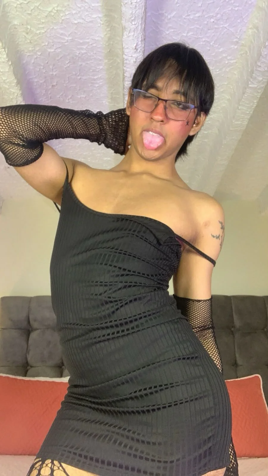 Dark_hairy_ popularna fotka 8614