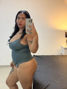 AshleeyLuna Public Foto 2