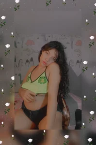 Mia_blue_bPublic Bild 5