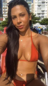 bellinii07 Diversão na praia 🏝️ Pic 2