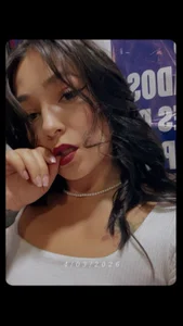 _Luna-1 something naughty Kuva