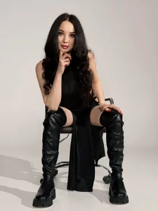 MiaBeckyのYour burning temptation🔥🔥🔥の 6枚の写真