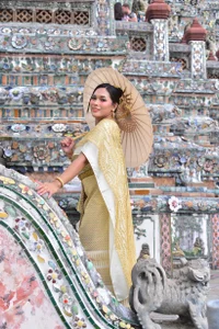 Megwild When in thailand Foto 7