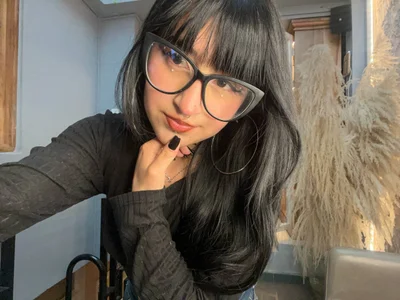Melodyvixen Public Pic 4