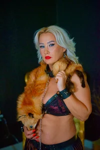 KandyHellenx Public Pic 3