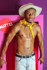 Lil_Curved sexy ken!!! Pic 4