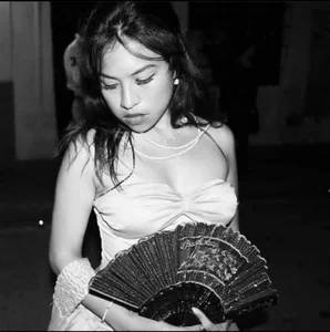 nicolet666leeのSexy in blackの 4枚の写真