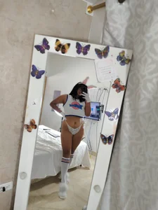 your favorite bunny de mialopez52  4 Imagens
