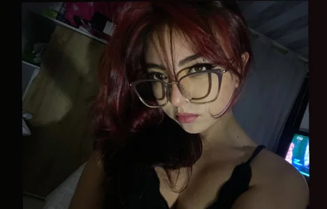 HilaryBlue Public зображення 2