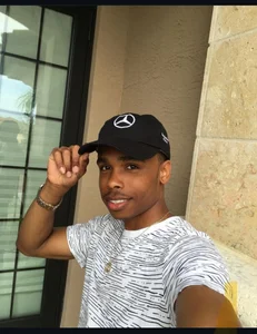 anthonyroth Public รูป  4