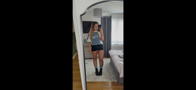 KatieCherryXO Nights out зображення 3