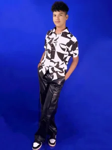 Sebastian_-D Public Poză 2