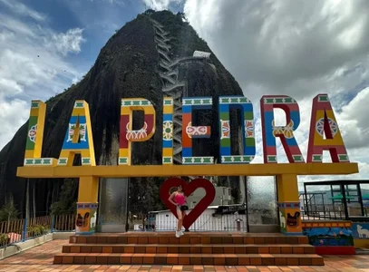 LucianaTomson I love having fun and traveling Pic