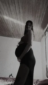 Couple_Moth666 💜Jennifer and her pregnant belly💜 Gambar 2