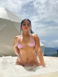 Hillary_williamss Public Pic 5