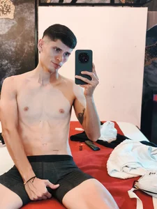 TESEO_HOT kullanıcısının Spicy Colombian boy albümü -  4 fotoğraf
