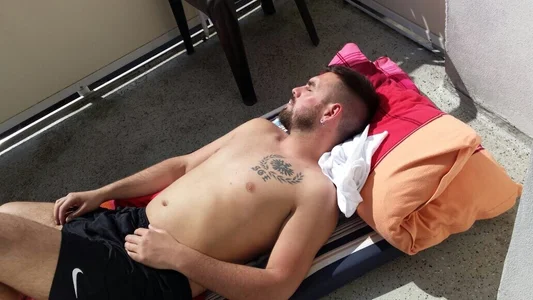 Ich Oberkörper frei de xxxsharkexxx  2 Imagens