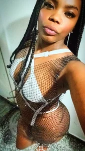 Public od blacksquirtty69  5 snímek