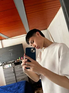 Skinny_Office Public Gambar 6