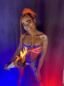 "America is a melody. It must be sung together." - Gerald Stanley Lee de puca_ebony Foto 7