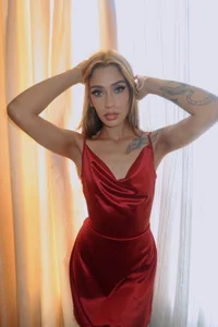 nix_rave1Red is my color ❤️ Bild