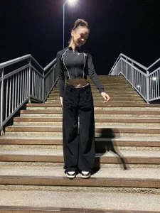 DavidaCordner Between Shadows & Silk 🌑✨ Pic 3