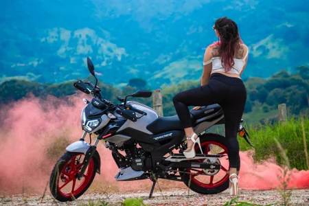 Piafisher1 🏍️🔥 Queen of the Road 🔥🏍️ Foto 9