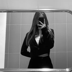 DionnaStrech Public Pic 2