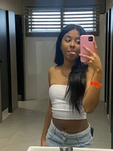 HermaKaemmerling Public Pic 2