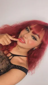 Ashley_Bradley_ Public Immagine  2