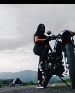 alessiafontine1 HOBBIE MOTOS 🤩 Pic