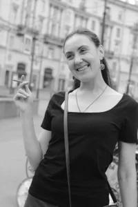 Juliet_Jamess Public Immagine 