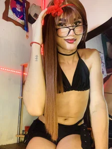 SHARLOTH_trans 🖤🍄🔥 Immagine  4