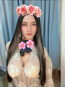 Zdjęcia Petite_HugeCock Public:  3