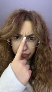 KeilaJeschon Going study 🤓👓👀 Pic