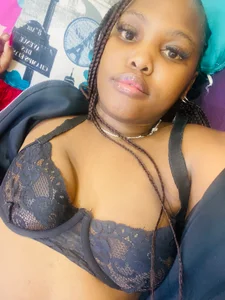 NaughtyfatassT28 Public Immagine  3