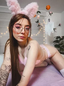 Bunny 🩷🐰 de Soy_mangx  Imagens