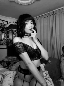 creamy_caramellのSensuality ❤️の 3枚の写真