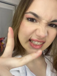 LeenaPuita How do you like this style of clothing? Pic 6