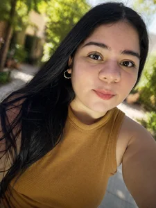VOLUPTUOUS AND VERY PLEASANT GIRL