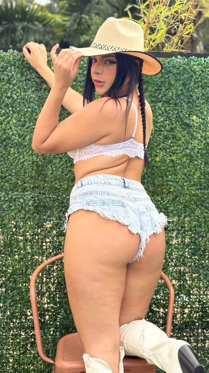 ArieliciousXXXさんのトレンドな 9216枚の写真