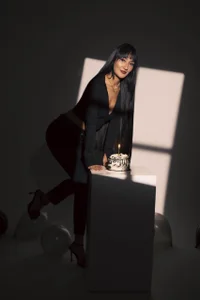 Denightjones BLACK AND WHITE! 🖤🤍 Pic 4