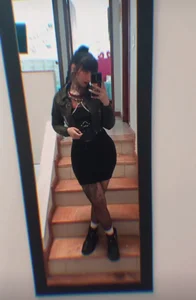 Julls420_ Black ? Pic 2