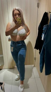 Public de Aliana34  4 Imagens